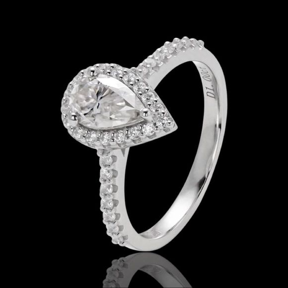 💯% AUTHENTIC! VVS1 💎1 Ct Pear Cut Moissanite Ring w/ Halo TESTS + for DIAMOND - Picture 1 of 6